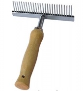 Грабли с деревянной ручкой 1,25х10 см ZM1041 (330203) BUDDY