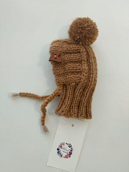 Шапочка бежевая Hand made