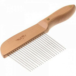 Расческа длиннозубая 6,5 см на дерев.основании c толстой ручкой 3521WТ HelloPet