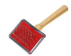 Ческа малая с деревянной ручкой 12*6 cм  ZM1034S (330161) Budy